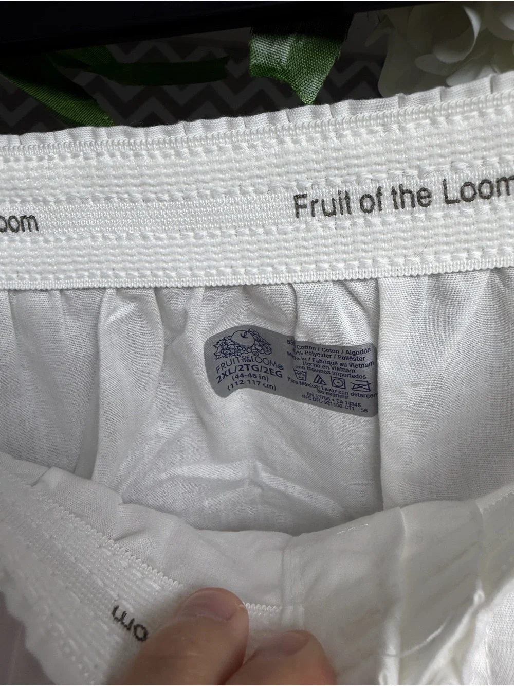 Fruit of the Loom Men’s White Boxers 5-Pack – Relaxed Fit